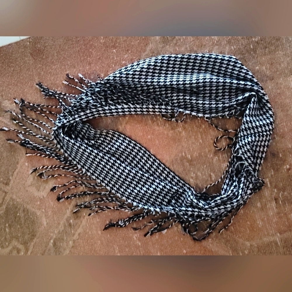 Black and White Houndstooth Infinity Scarf with Fringe